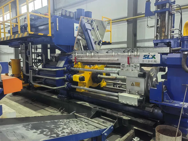 Long Stroke Extrusion Press